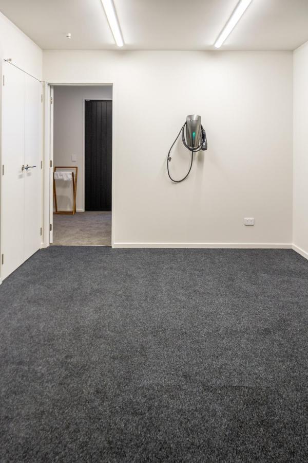 Cozy 3 Bedroom Near Hagley Park W/Garage Κράισττσερτς Εξωτερικό φωτογραφία