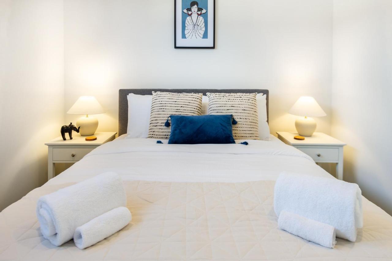 Cozy 3 Bedroom Near Hagley Park W/Garage Κράισττσερτς Εξωτερικό φωτογραφία