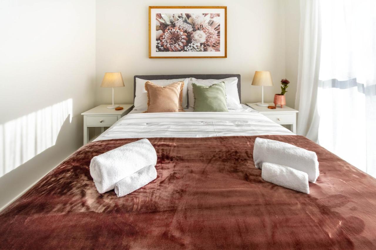 Cozy 3 Bedroom Near Hagley Park W/Garage Κράισττσερτς Εξωτερικό φωτογραφία